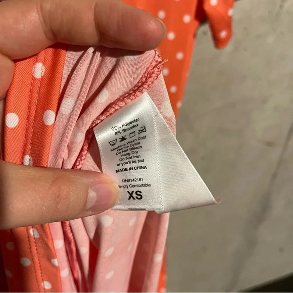 Lularoe Riley NWT Size XS Peach With Polka Dots Midi Dress Stretch - Picture 4 of 8